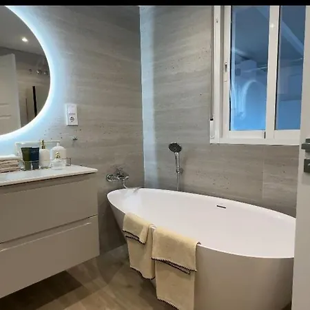 Βίλα Casa Del Mare By The With A Private Pool And A *