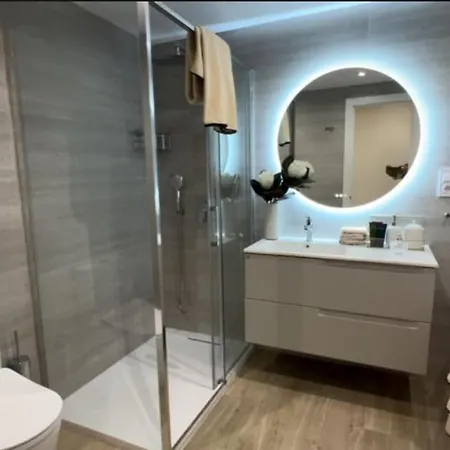Βίλα Casa Del Mare By The With A Private Pool And A Μαρμπέλλα