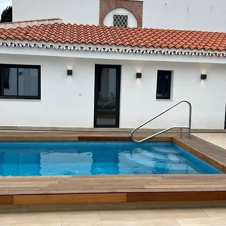 Βίλα Casa Del Mare By The With A Private Pool And A *